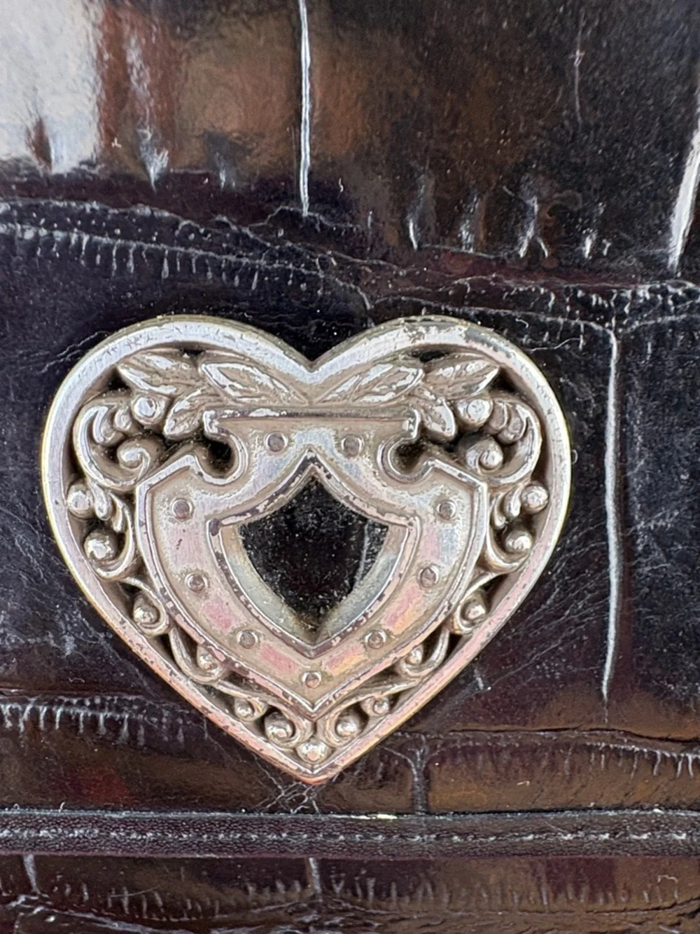 Brighton Black Croc-Embossed Crossbody Wallet Purse Heart Clasp W/Bag VTG